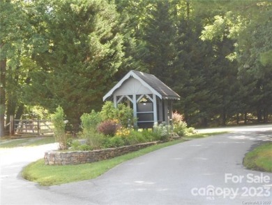 MOUNTAIN VIEWS GALORE!! Build your dream cabin getaway on this on Linville Falls Golf Club in North Carolina - for sale on GolfHomes.com, golf home, golf lot