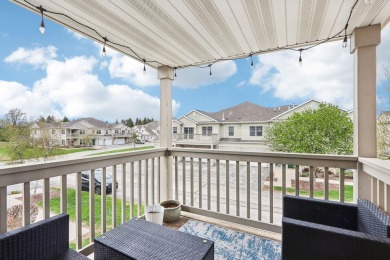 Stylish, Practical & Sophisticated. This immaculate 1BR/1BA 2nd on Willow Run Golf Club in Wisconsin - for sale on GolfHomes.com, golf home, golf lot