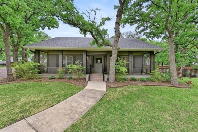 Welcome to this beautifully maintained secret garden retreat on Lake Kiowa Golf Course in Texas - for sale on GolfHomes.com, golf home, golf lot