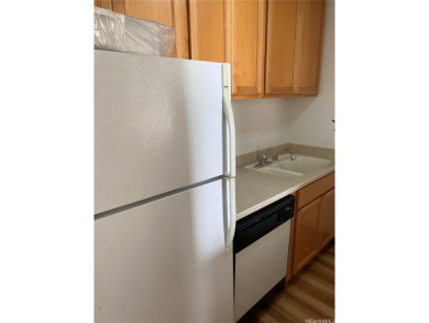 Rarely available,this 2 bedroom, 2 bath corner end- unit condo on Pearl Country Club in Hawaii - for sale on GolfHomes.com, golf home, golf lot