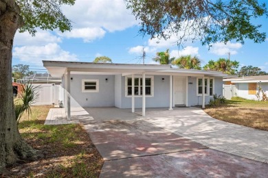 Attention investors and cash buyers! Here's your opportunity to on The Dunedin Country Club in Florida - for sale on GolfHomes.com, golf home, golf lot