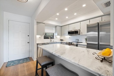 **PRICE IMPROVEMENT WITH BONUS FURNITURE!** This COASTAL CHIC on Capri Isle Golf Club in Florida - for sale on GolfHomes.com, golf home, golf lot