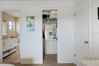 **PRICE IMPROVEMENT WITH BONUS FURNITURE!** This COASTAL CHIC on Capri Isle Golf Club in Florida - for sale on GolfHomes.com, golf home, golf lot