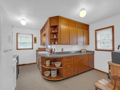 This Southside charmer has been meticulously maintained by the on Wakonda Club in Iowa - for sale on GolfHomes.com, golf home, golf lot