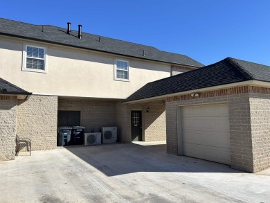 This gorgeous property is located on the Pheasant Run Golf on Pheasant Run in Oklahoma - for sale on GolfHomes.com, golf home, golf lot