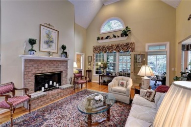 Impeccably maintained, transitional home in the heart of Ford's on Fords Colony Country Club in Virginia - for sale on GolfHomes.com, golf home, golf lot