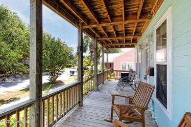 This charming 2-story, 3 bedroom, 2.5 bath home in Beaufort on North River Club in North Carolina - for sale on GolfHomes.com, golf home, golf lot