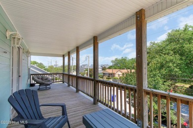 This charming 2-story, 3 bedroom, 2.5 bath home in Beaufort on North River Club in North Carolina - for sale on GolfHomes.com, golf home, golf lot