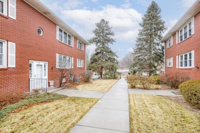 Amazing maintenance-free brick condo in the absolute perfect on Sunset Valley Country Club in Nebraska - for sale on GolfHomes.com, golf home, golf lot