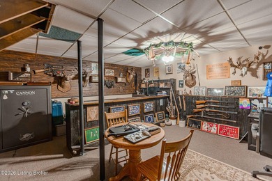 This spacious 3 bed, 3 full bath home in the gated Perry Park on Perry Park Golf Resort in Kentucky - for sale on GolfHomes.com, golf home, golf lot