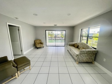 Full Duplex: Live in the gorgeous, NEW, lower level, which is on Key Colony Beach Golf Course in Florida - for sale on GolfHomes.com, golf home, golf lot