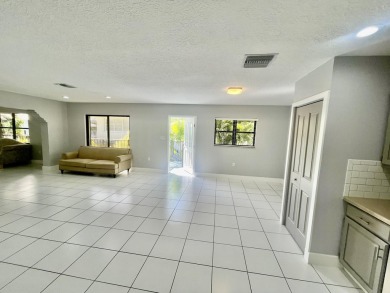 Full Duplex: Live in the gorgeous, NEW, lower level, which is on Key Colony Beach Golf Course in Florida - for sale on GolfHomes.com, golf home, golf lot