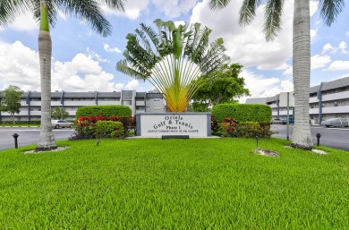 Beautiful 2-Bedroom, 2-Bath Condo with Golf Course Views! This on Oriole Golf and Tennis Club in Florida - for sale on GolfHomes.com, golf home, golf lot