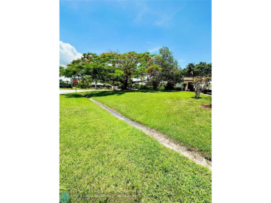 LOCATION! Situated on a spacious corner lot in one of Port Saint on The Saints At Port St Lucie Golf Course in Florida - for sale on GolfHomes.com, golf home, golf lot
