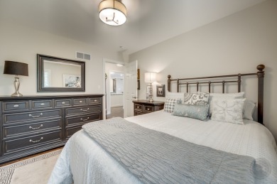 Updated ranch on Cress Creek Golf Course! Too many updates to on Cress Creek Country Club in Illinois - for sale on GolfHomes.com, golf home, golf lot