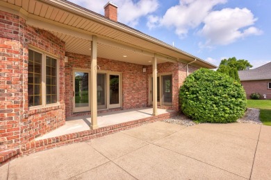 This all brick home, has everything you will need for easy on The Sawmill Golf Club in Michigan - for sale on GolfHomes.com, golf home, golf lot