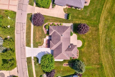 This all brick home, has everything you will need for easy on The Sawmill Golf Club in Michigan - for sale on GolfHomes.com, golf home, golf lot