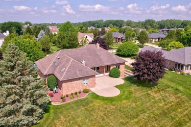 This all brick home, has everything you will need for easy on The Sawmill Golf Club in Michigan - for sale on GolfHomes.com, golf home, golf lot