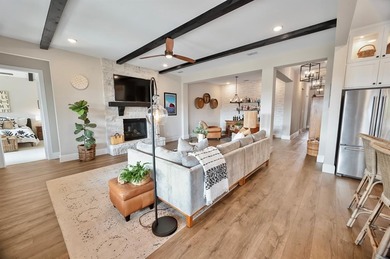 Located in the prestigious Heath Golf & Yacht Club, this on Heath Golf and Yacht Club in Texas - for sale on GolfHomes.com, golf home, golf lot