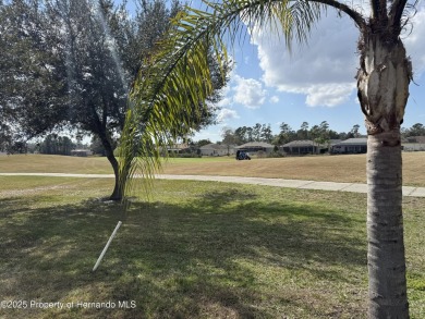 PRICED TO SELL MAINTENANCE FREE VILLA FREESTANDING HOME ON THE on Hernando Oaks Golf and Country Club in Florida - for sale on GolfHomes.com, golf home, golf lot