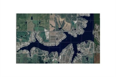Discover the perfect lakeview retreat.  Fulltime living or your on Sun Valley Country Club in Iowa - for sale on GolfHomes.com, golf home, golf lot