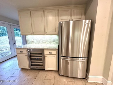Gorgeous, move in ready 4 bedroom, 2 1/2 bathroom home in the on Country Club of Jackson in Mississippi - for sale on GolfHomes.com, golf home, golf lot