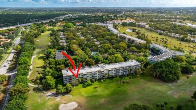 PALM AIRE COUNTRY CLUB in POMPANO BEACH in CYPRESS GROVE. THIS 3 on Oaks Country Club in Florida - for sale on GolfHomes.com, golf home, golf lot