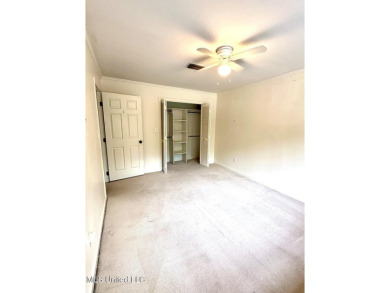 Gorgeous, move in ready 4 bedroom, 2 1/2 bathroom home in the on Country Club of Jackson in Mississippi - for sale on GolfHomes.com, golf home, golf lot