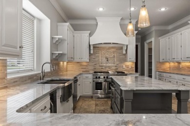 Executive elegance meets resort-style living in this stunning on Pinnacle Country Club in Arkansas - for sale on GolfHomes.com, golf home, golf lot