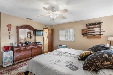 Welcome to this beautifully maintained 2-bedroom, 2-bath home on Mainlands Golf Club in Florida - for sale on GolfHomes.com, golf home, golf lot
