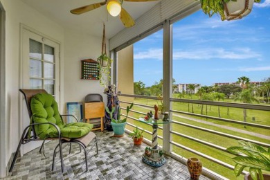 Beautiful1bedroom with 1.5 bath in an Executive Country Club & on Poinciana Golf Club in Florida - for sale on GolfHomes.com, golf home, golf lot