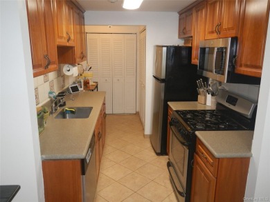 Really nice 2 story condo in Blue Ridge offering living room on Blue Ridge Golf Club in New York - for sale on GolfHomes.com, golf home, golf lot