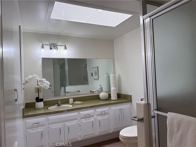 This charming 1 bedroom 1-bathroom cottage is facing southwest on Leisure World Seal Beach Golf Course in California - for sale on GolfHomes.com, golf home, golf lot