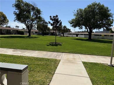 This charming 1 bedroom 1-bathroom cottage is facing southwest on Leisure World Seal Beach Golf Course in California - for sale on GolfHomes.com, golf home, golf lot