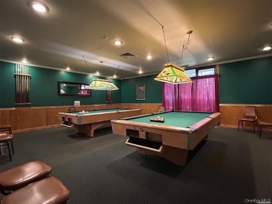 Really nice 2 story condo in Blue Ridge offering living room on Blue Ridge Golf Club in New York - for sale on GolfHomes.com, golf home, golf lot