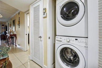 Large Phase 6 Condo with 1459 Sq. Ft. On Par 3 Golf Course-Full on Hollybrook Golf and Tennis Club  in Florida - for sale on GolfHomes.com, golf home, golf lot