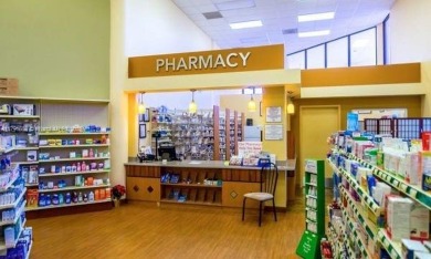 SELLER TO BUYER CONCESSION towards closing costs of $1000.00! on Flamingo Lakes Country Club in Florida - for sale on GolfHomes.com, golf home, golf lot