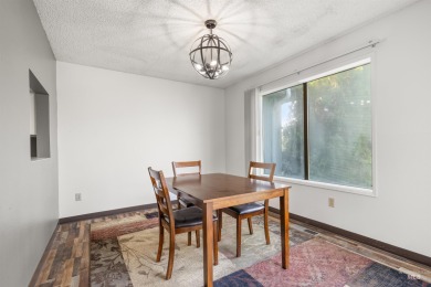 This updated 1826 ~sf 3 bedroom/2 bath END-UNIT condo is ideally on Clarkston Country Club in Washington - for sale on GolfHomes.com, golf home, golf lot