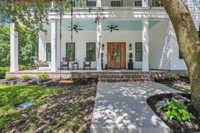 Gorgeous, custom-built home with 4 bedrooms, 3  1/2  bathrooms on Tidewater Golf Club and Plantation in South Carolina - for sale on GolfHomes.com, golf home, golf lot