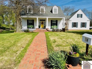 Southern Charm at its best! Must see this 4 bedroom, 3 bath on Mayfield-Graves Country Club in Kentucky - for sale on GolfHomes.com, golf home, golf lot