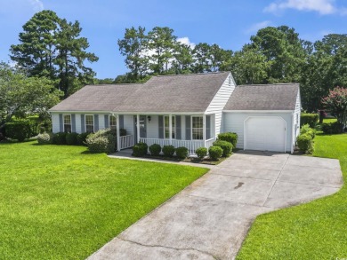 A 55+ community in the heart of it all! This two bedroom, 2 bath on Indian Wells Golf Course in South Carolina - for sale on GolfHomes.com, golf home, golf lot