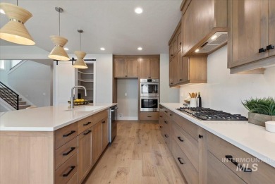 Newly constructed, custom-built home in the heart of Eagle by on Eagle Hills Golf Course in Idaho - for sale on GolfHomes.com, golf home, golf lot