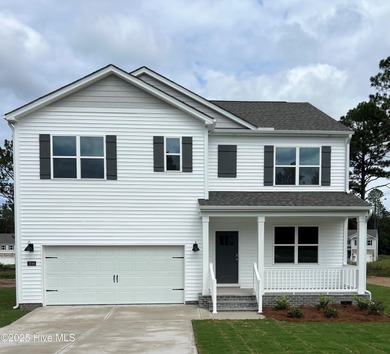 Welcome to 3044 Platinum Circle at Gretchen Pines located in on Seven Lakes Country Club in North Carolina - for sale on GolfHomes.com, golf home, golf lot