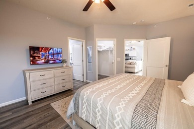 Experience effortless Ozark living in this spacious 3-bed on Ledgestone Country Club and Golf Course in Missouri - for sale on GolfHomes.com, golf home, golf lot