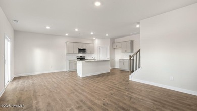 Welcome to 3044 Platinum Circle at Gretchen Pines located in on Seven Lakes Country Club in North Carolina - for sale on GolfHomes.com, golf home, golf lot