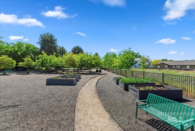 Newly constructed, custom-built home in the heart of Eagle by on Eagle Hills Golf Course in Idaho - for sale on GolfHomes.com, golf home, golf lot
