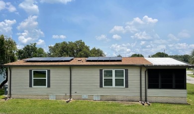 Welcome to this charming and well-maintained 2-bedroom, 2-bath on The Meadows At Countrywood in Florida - for sale on GolfHomes.com, golf home, golf lot