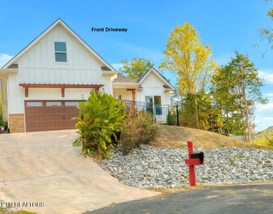Tellico Village Living - Brand New Craftsman Home with Bonus on Toqua Golf Course - Loudon County in Tennessee - for sale on GolfHomes.com, golf home, golf lot
