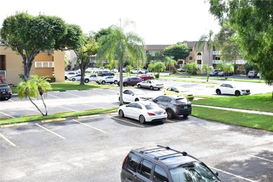 This is a really wonderful condo for someone who loves the sun! on Sunrise Lakes Phase III in Florida - for sale on GolfHomes.com, golf home, golf lot