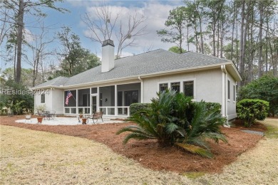 Enjoy this one story custom home with a comfortable open floor on Callawassie Island Club in South Carolina - for sale on GolfHomes.com, golf home, golf lot